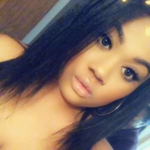 Meet your Posher, Sian